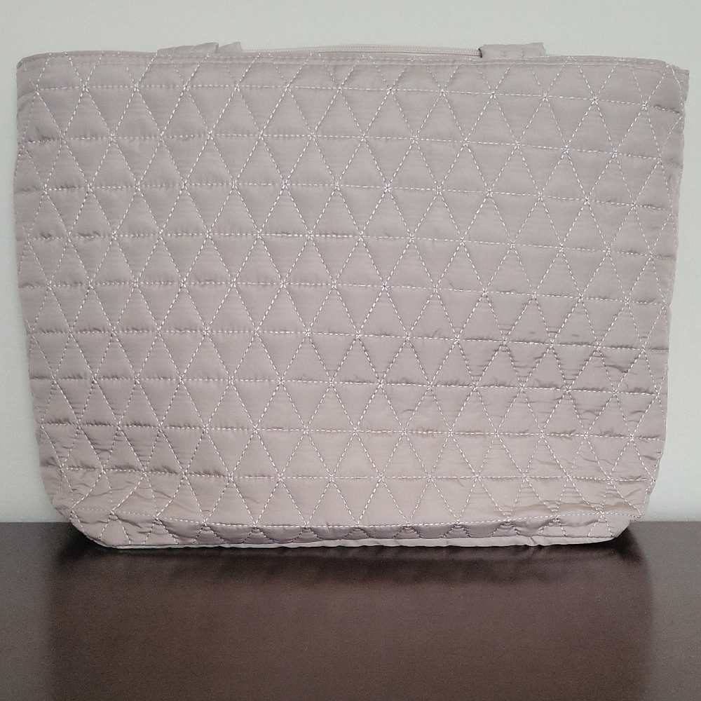 Fit & Fresh Quilted Tan Tote Bag with Insulated interior - Picture 5 of 12